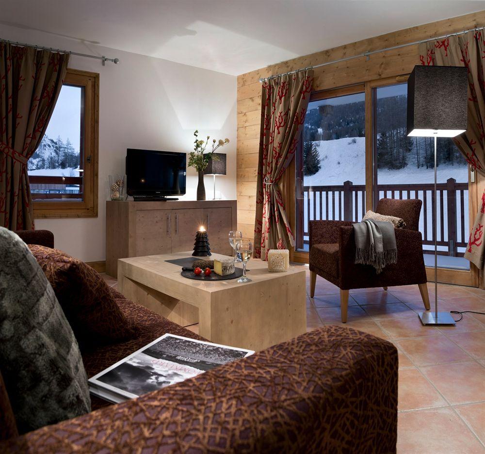 Residence Cgh Kalinda Les Boisses Exterior photo